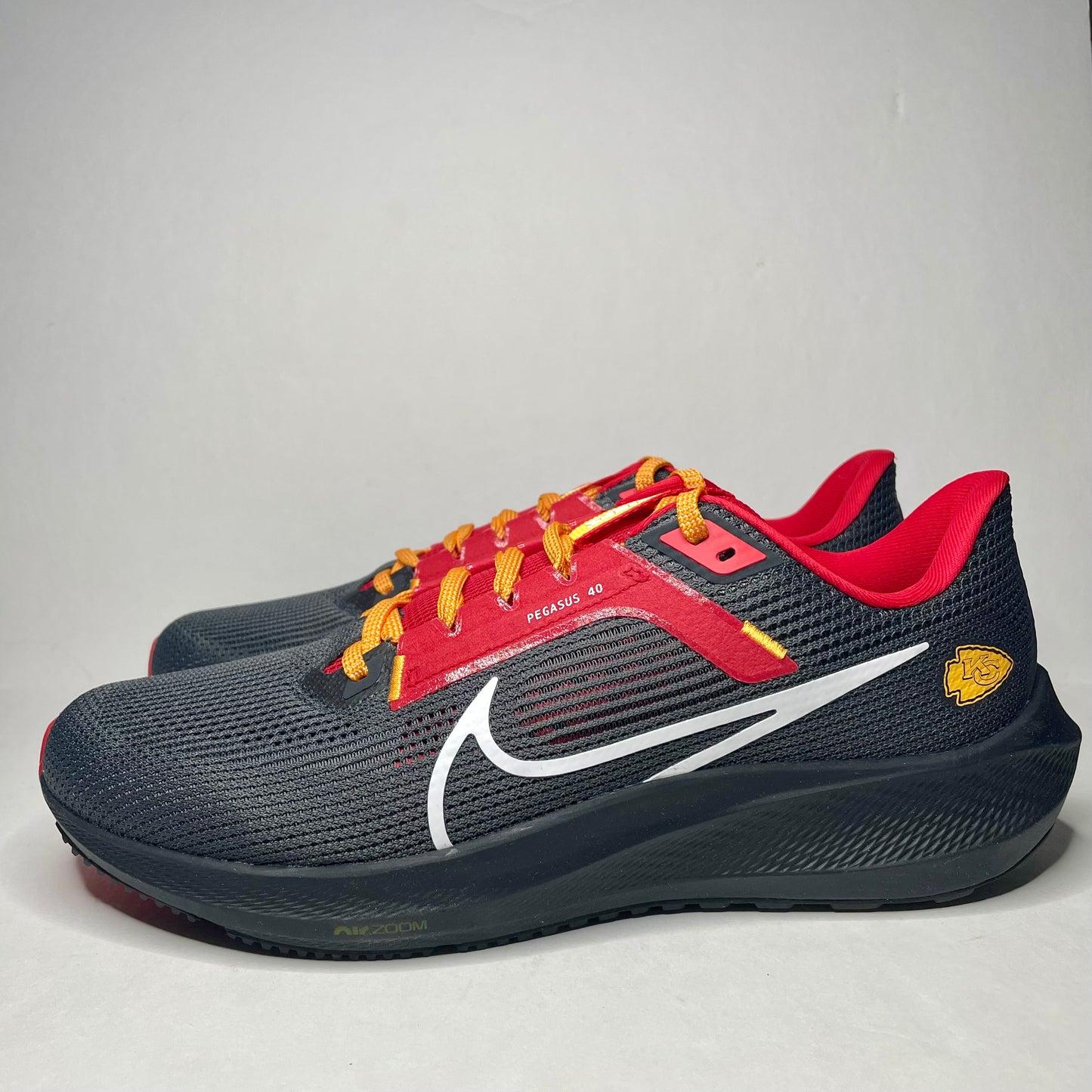 Nike Zoom Pegasus 40 ‘Chiefs’ Size 10.5M