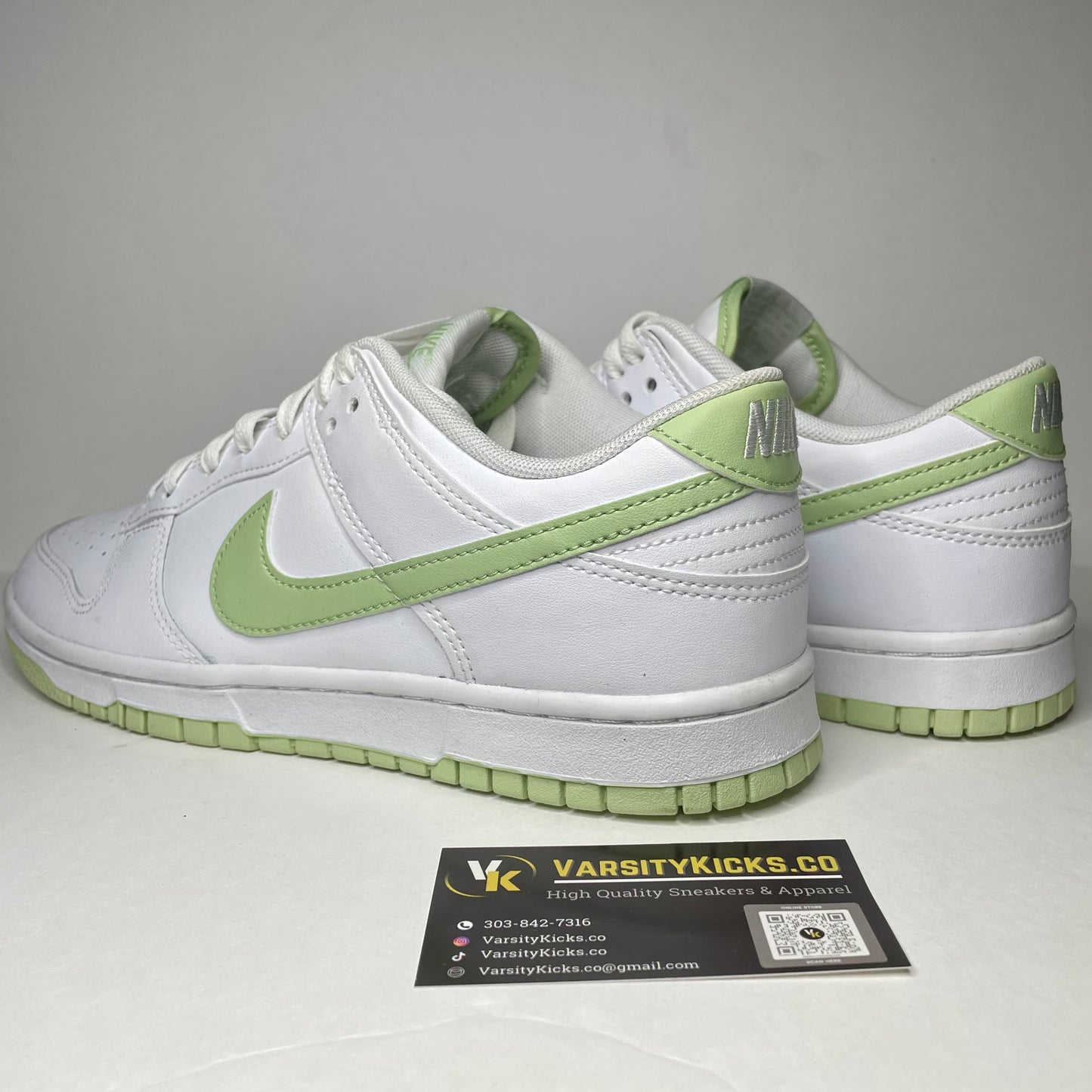 Dunk Low ‘Honeydew’ Size 8.5M - VarsityKicks.co