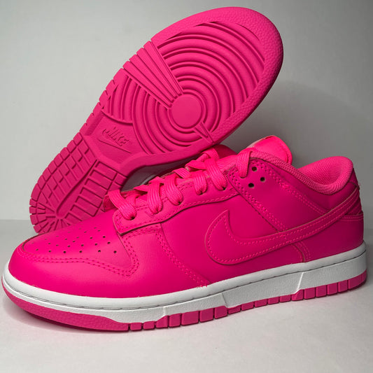 Dunk Low ‘Hyper Pink’ Wmns Size 7.5 & 9.5