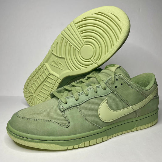 Dunk Low Premium ‘Oil Green’ Size 11.5M