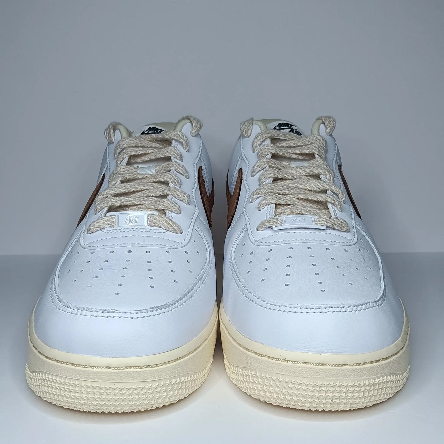 Air Force 1 ‘07 LX ‘Coconut’ Size 10.5M - VarsityKicks.co