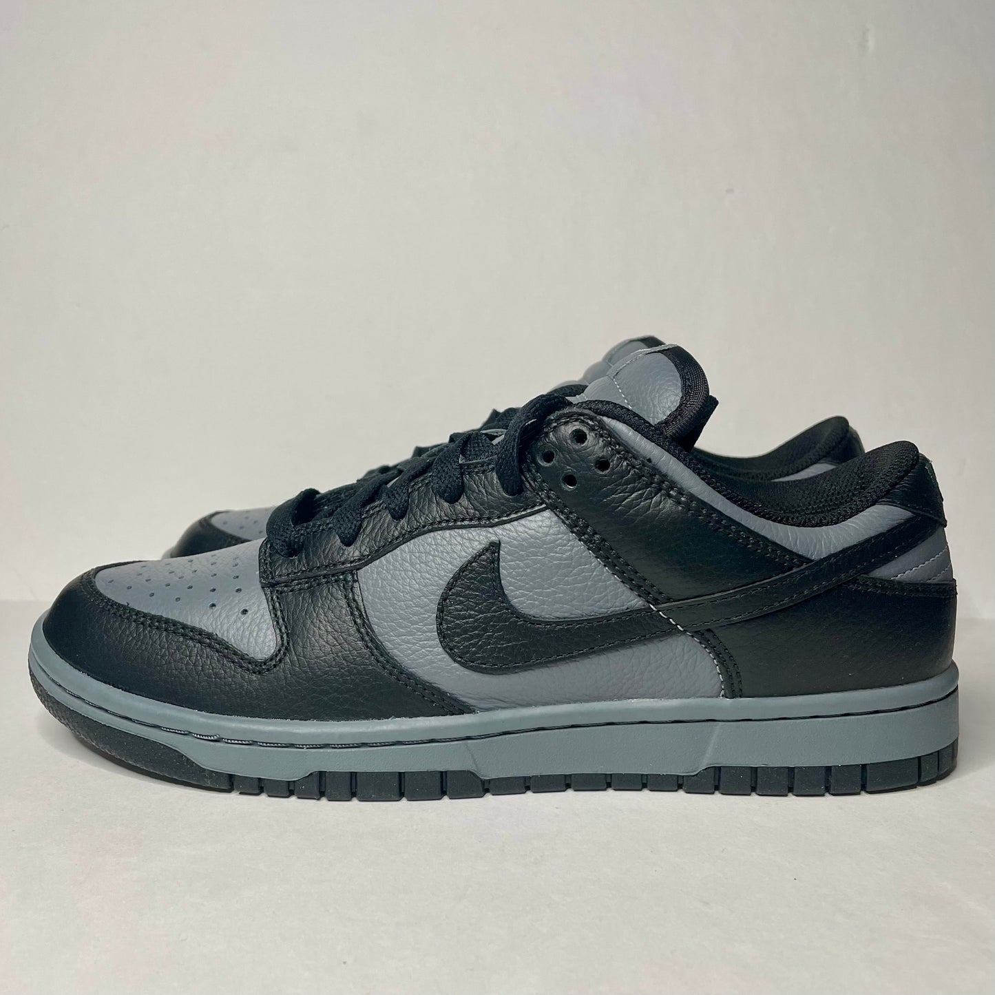 Nike Dunk Low ‘Wolf Grey’ Size 8.5M